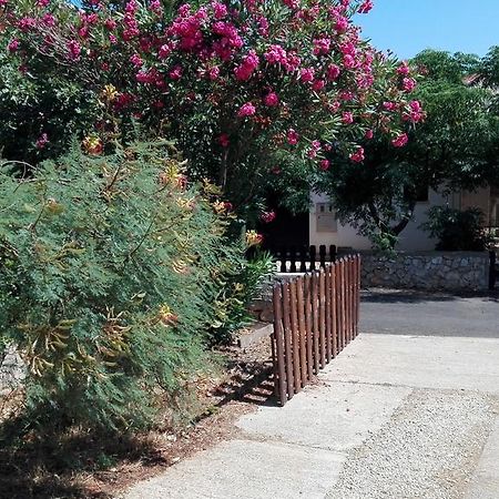 Apartment Bicanic Vir Dış mekan fotoğraf
